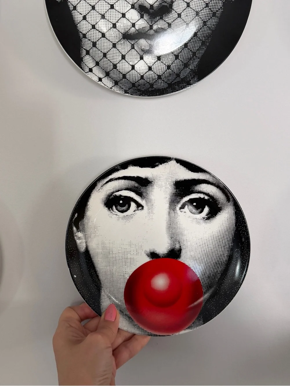 Decorative Art Plate Woman Face Red Bubble Pop Art Wall Decor 8”